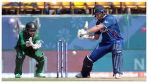 Eng vs Ban: ಮಲನ್ ಬೃಹತ್ ಶತಕ: ಬಾಂಗ್ಲಾದೇಶಕ್ಕೆ ಬೃಹತ್ ಗುರಿ ನೀಡಿದ ಇಂಗ್ಲೆಂಡ್