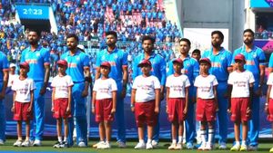 IND vs ENG: ಇಂಗ್ಲೆಂಡ್ ವಿರುದ್ಧದ ಪಂದ್ಯದಲ್ಲಿ ಭಾರತದ ಆಟಗಾರರು ತೋಳಿಗೆ ಕಪ್ಪು ಪಟ್ಟಿ ಧರಿಸಿ ಆಡಿದ್ದೇಕೆ?