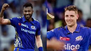 IPL 2024: ಅಧಿಕೃತವಾಗಿ ಹಾರ್ದಿಕ್ ಪಾಂಡ್ಯ ಮುಂಬೈ ಇಂಡಿಯನ್ಸ್‌ಗೆ; ಕ್ಯಾಮೆರಾನ್ ಗ್ರೀನ್ ಆರ್‌ಸಿಬಿಗೆ ನಗದು-ವ್ಯಾಪಾರ!