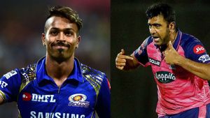 'ಚಿನ್ನವನ್ನೇ ಹೊಡೆದ ಮುಂಬೈ ಇಂಡಿಯನ್ಸ್'; ಹಾರ್ದಿಕ್ ಪಾಂಡ್ಯ ಸೇರ್ಪಡೆ ಕುರಿತು ಆರ್ ಅಶ್ವಿನ್ ಬಿಗ್ ಕಮೆಂಟ್!