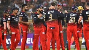 RCB: ದುಬಾರಿ ಆಟಗಾರರನ್ನು ಬಿಡುಗಡೆ ಮಾಡಿದ ಆರ್‌ಸಿಬಿ; ಉಳಿದುಕೊಂಡ ಆಟಗಾರರ ಪಟ್ಟಿ, ಪರ್ಸ್ ಮೌಲ್ಯ