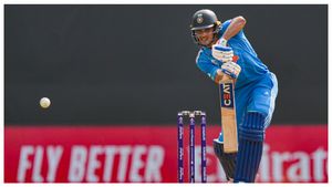 ಶುಬ್ಮನ್ ಗಿಲ್ ಈಗ ನಂಬರ್ 1 ಬ್ಯಾಟರ್: ಮಗನ ಭವಿಷ್ಯಕ್ಕಾಗಿ ಇಡೀ ಕುಟುಂಬ ಮಾಡಿದ್ದು ಅದೆಂಥಾ ತ್ಯಾಗ!!