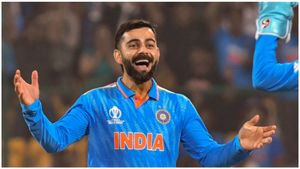 9 ವರ್ಷದ ಬಳಿಕ ODI ವಿಕೆಟ್ ಪಡೆದ ವಿರಾಟ್ ಕೊಹ್ಲಿ!!: ಅನುಷ್ಕಾ ಶರ್ಮಾ ಸಂಭ್ರಮ ಹೇಗಿತ್ತು ನೋಡಿ!!