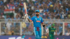 IND vs SA: ಕುಮಾರ ಸಂಗಕ್ಕಾರ ಹಿಂದಿಕ್ಕಿ ವಿಶ್ವಕಪ್ ಇತಿಹಾಸದಲ್ಲಿ 3ನೇ ಸ್ಥಾನಕ್ಕೇರಿದ ವಿರಾಟ್ ಕೊಹ್ಲಿ!