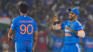 IND vs SA: ಭಾರತ ತಂಡಕ್ಕೆ ಆಯ್ಕೆಯಾಗಿದ್ದರೂ, ಈತ ದಕ್ಷಿಣ ಆಫ್ರಿಕಾ ಪ್ರವಾಸ ಕೈಗೊಳ್ಳುವುದು ಅನುಮಾನ!; ಕಾರಣವೇನು?
