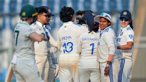 INDW vs AUSW: ರೋಮಾಂಚಕ ಘಟ್ಟದತ್ತ ಟೆಸ್ಟ್‌, ಗೆಲುವಿನಲ್ಲಿ ಕನಸಿನಲ್ಲಿ ಭಾರತ ತಂಡ
