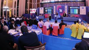 IPL 2024 Auction: ಮಿನಿ ಹರಾಜಿನಲ್ಲಿ 2 ಕೋಟಿ ರೂಪಾಯಿ ಮೂಲ ಬೆಲೆಗೆ 25 ಆಟಗಾರರು ನೋಂದಣಿ!