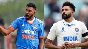 mohammed siraj: RCB ಪ್ಲೇಯರ್‌ ಒನ್‌ಡೇನಲ್ಲಿ ಬೆಸ್ಟ್‌, ಟೆಸ್ಟ್‌ನಲ್ಲಿ ಫ್ಲಾಪ್
