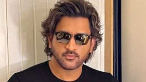 MS DHONI ಉದ್ದ ಕೂದಲು ಬಿಟ್ಟಿದ್ದು ಏಕೆ ಗೊತ್ತಾ? ಉತ್ತರ ಕೇಳಿದ ಫ್ಯಾನ್ಸ್‌ ಫುಲ್ ಖುಷ್