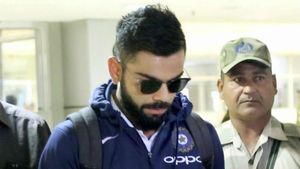 ದಕ್ಷಿಣ ಆಫ್ರಿಕಾ ಪ್ರವಾಸದಿಂದ ದಿಢೀರ್ ಮನೆಗೆ ವಾಪಾಸ್ಸಾದ ವಿರಾಟ್‌ ಕೊಹ್ಲಿ- ಹೊರಬೀಳಲಿದೆಯೇ ಸಿಹಿಸುದ್ದಿ?