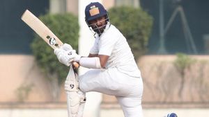 Ranji Trophy: ಪ್ರಥಮ ದರ್ಜೆ ಕ್ರಿಕೆಟ್‌ನಲ್ಲಿ ಮತ್ತೊಂದು ಮೈಲಿಗಲ್ಲು ನಿರ್ಮಿಸಿದ ಚೇತೇಶ್ವರ್ ಪೂಜಾರ