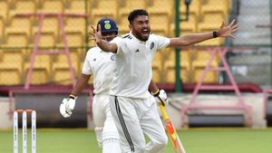 IND vs ENG: ಇಂಗ್ಲೆಂಡ್ ಲಯನ್ಸ್ ವಿರುದ್ಧದ ಅನಧಿಕೃತ ಟೆಸ್ಟ್ ಪಂದ್ಯಕ್ಕೆ ಭಾರತ ಎ ತಂಡ ಪ್ರಕಟ; ವಿಧ್ವತ್ ಕಾವೇರಪ್ಪ ಆಯ್ಕೆ
