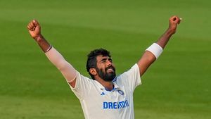 ICC Ranking: ಟೆಸ್ಟ್‌ ಕ್ರಿಕೆಟ್‌ನಲ್ಲಿ ಬುಮ್‌ ಬುಮ್‌ ಬುಮ್ರಾ ನಂಬರ್‌ 1 ಬೌಲರ್: ಯಶಸ್ವಿ ಜೈಸ್ವಾಲ್ ಭಾರೀ ಜಿಗಿತ