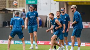 IND vs ENG: ಭಾರತ ವಿರುದ್ಧದ 4ನೇ ಟೆಸ್ಟ್‌ಗಾಗಿ ಇಂಗ್ಲೆಂಡ್ ಆಡುವ 11ರ ಬಳಗ ಪ್ರಕಟ; 2 ದೊಡ್ಡ ಬದಲಾವಣೆ!
