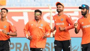 ಇಂಗ್ಲೆಂಡ್‌ ವಿರುದ್ಧ ಸರ್ಫರಾಜ್‌ ಪದಾರ್ಪಣೆ?: ಇನ್ನೊಬ್ಬ ಆಟಗಾರನಿಗೆ ಅವಕಾಶ ಸಾಧ್ಯತೆ