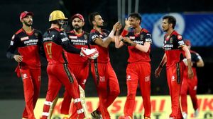 IPL 2024: ಆರ್‌ಸಿಬಿ ಟ್ರೋಫಿ ಗೆದ್ದರೆ ಐಪಿಎಲ್ ಇತಿಹಾಸದಲ್ಲೇ ದೊಡ್ಡ ಕ್ಷಣ; ಮಾಜಿ ಕ್ರಿಕೆಟಿಗ