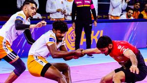 ಪ್ರೊ ಕಬಡ್ಡಿ ಲೀಗ್: ಪುಣೇರಿ ಪಲ್ಟಾನ್ ವಿರುದ್ಧ ಮಕಾಡೆ ಮಲಗಿದ ಬೆಂಗಳೂರು ಬುಲ್ಸ್; ಪ್ಲೇಆಫ್ ಹಾದಿ ಕಠಿಣ