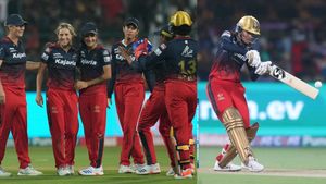 WPL 2024: ಗುಜರಾತ್ ಜೈಂಟ್ಸ್ ವಿರುದ್ಧ ಗೆದ್ದು ಬೀಗಿದ ಆರ್‌ಸಿಬಿ; ಕುಣಿದು ಕುಪ್ಪಳಿಸಿದ ರಾಯಲ್ ಫ್ಯಾನ್ಸ್!