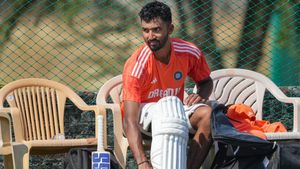 ಧರ್ಮಶಾಲಾದಲ್ಲಿ ಟೆಸ್ಟ್‌ ಕ್ರಿಕೆಟ್‌ಗೆ ಪದಾರ್ಪಣೆ ಮಾಡಿದ ಕನ್ನಡಿಗ ದೇವದತ್