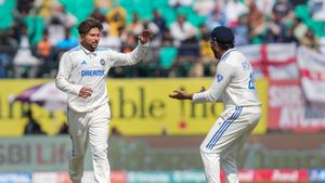 IND vs ENG: 92 ವರ್ಷಗಳ ಭಾರತ ಟೆಸ್ಟ್ ಇತಿಹಾಸದಲ್ಲಿ ಬೃಹತ್ ದಾಖಲೆ ಬರೆದ ಕುಲದೀಪ್ ಯಾದವ್!