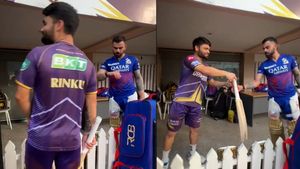KKR vs RCB: ವಿರಾಟ್ ಕೊಹ್ಲಿ ಉಡುಗೊರೆಯಾಗಿ ಕೊಟ್ಟಿದ್ದ ಬ್ಯಾಟ್ ಮುರಿದ ರಿಂಕು ಸಿಂಗ್; ಮುಂದೆ ಆಗಿದ್ದೇನು?