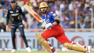 Virat Kohli: ಐಪಿಎಲ್‌ನಲ್ಲಿ ಡೇವಿಡ್‌ ವಾರ್ನರ್‌ ಬೃಹತ್‌ ದಾಖಲೆ ಸರಿಗಟ್ಟಿದ ವಿರಾಟ್‌ ಕೊಹ್ಲಿ