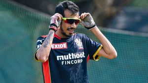 IPL 2024: ಆರ್‌ಸಿಬಿ, ಯುಜ್ವೇಂದ್ರ ಚಾಹಲ್ ಕೈಬಿಟ್ಟಿದ್ದೇಕೆ?; ಫ್ರಾಂಚೈಸಿಗೆ ಮತ್ತೆ ಪ್ರಶ್ನಿಸಿದ ಮಾಜಿ ಕ್ರಿಕೆಟಿಗ