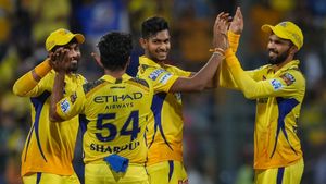 IPL 2024: ಸಿಎಸ್‌ಕೆ ತಂಡಕ್ಕೆ ಭಾರೀ ಹಿನ್ನಡೆ; ಗಂಭೀರ ಗಾಯದ ಬಳಿಕ ಭಾರತ ತೊರೆದ ಸ್ಟಾರ್ ಬೌಲರ್!