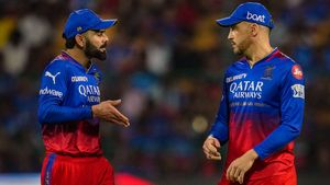 IPL 2024: ಫಾಫ್ ಡು ಪ್ಲೆಸಿಸ್ ಸಮಯ ಮುಗೀತಾ?; ಐಪಿಎಲ್ 2025ಕ್ಕೆ ಆರ್‌ಸಿಬಿಗೆ ಹೊಸ ನಾಯಕ?