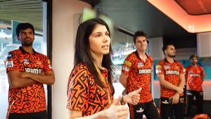 IPL 2024: ಸೋಲಿನ ಬಳಿಕ ಡ್ರೆಸಿಂಗ್‌ ರೂಮ್‌ನಲ್ಲಿ SRH‌ ಆಟಗಾರರನ್ನು ಹುರಿದುಂಬಿಸಿದ ಕಾವ್ಯಾ ಮಾರನ್‌; ವಿಡಿಯೋ ವೈರಲ್‌!