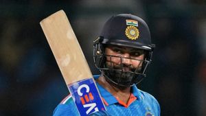 Rohit Sharma: ಟಿ20 ವಿಶ್ವಕಪ್‌ಗೂ ಮುನ್ನ ಭಾರತಕ್ಕೆ ಭಾರೀ ಹಿನ್ನಡೆ ಸಾಧ್ಯತೆ; ರೋಹಿತ್ ಶರ್ಮಾ ಆಡುವುದು ಡೌಟ್‌!