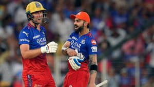 IPL 2024: ಸಿಎಸ್‌ಕೆ ವಿರುದ್ಧದ ನಿರ್ಣಾಯಕ ಪಂದ್ಯಕ್ಕೂ ಮುನ್ನ ಆರ್‌ಸಿಬಿಗೆ 'ಡಬಲ್' ಆಘಾತ!