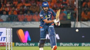 IPL 2024: ಎಲ್‌ಎಸ್‌ಜಿ ನಾಯಕತ್ವ ತ್ಯಜಿಸಲಿರುವ ಕೆಎಲ್ ರಾಹುಲ್?; ರಿಟೇನ್ ಆಗೋದು ಅನುಮಾನ!