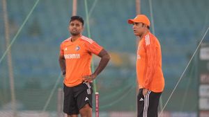 IND vs ZIM: ಜಿಂಬಾಬ್ವೆ ವಿರುದ್ಧದ ಸರಣಿಗೆ ಭಾರತ ತಂಡಕ್ಕೆ ಲಕ್ಷ್ಮಣ್ ಕೋಚ್!; ಗಂಭೀರ್ ಕಾರ್ಯ ಯಾವಾಗ ಆರಂಭ?