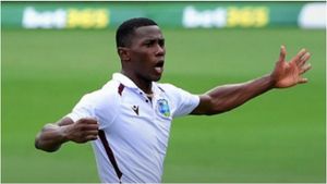 WI vs SA Test: ತವರಿನಲ್ಲಿ ಅಬ್ಬರಿಸಿದ ಶಮರ್ ಜೋಸೆಫ್: ದಕ್ಷಿಣ ಆಫ್ರಿಕಾಕ್ಕೆ ಕಾಡಿದ ವೇಗಿ