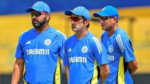 IND vs BAN: ಟೀಮ್ ಇಂಡಿಯಾ ಪ್ಲೇಯಿಂಗ್-11 ಆಯ್ಕೆಯೇ ದೊಡ್ಡ ಸವಾಲು; ಆರ್‌ಸಿಬಿ ಪ್ಲೇಯರ್‌ಗೆ ಸಿಗುತ್ತಾ ಚಾನ್ಸ್‌?