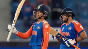 ICC Women's T20 World Cup: ಸ್ಮೃತಿ, ಹರ್ಮನ್‌ ಅರ್ಧಶತಕದ ಸೊಬಗು