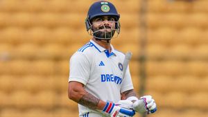 IND vs NZ: ಎಂಟು ವರ್ಷಗಳ ನಂತರ 3ನೇ ಕ್ರಮಾಂಕದಲ್ಲಿ ಬ್ಯಾಟ್ ಮಾಡಿದ ಕೊಹ್ಲಿ; ಸೊನ್ನೆ ಸುತ್ತಿದ ರನ್ ಮಷಿನ್
