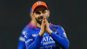 Virat Kohli: ಆರ್‌ಸಿಬಿ ಸ್ಟಾರ್ ಆಟಗಾರರನ್ನೇ ಬ್ಲಾಕ್ ಮಾಡಿದ್ದ ವಿರಾಟ್ ಕೊಹ್ಲಿ