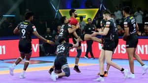 Pro Kabaddi: ಬೆಂಗಳೂರು ಬುಲ್ಸ್‌ ವಿರುದ್ಧ ಮುಂಬಾಗೆ ರೋಚಕ ಗೆಲುವು
