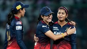 WPL Retentions 2025: ಕನ್ನಡತಿ ಶ್ರೇಯಾಂಕಾ ಪಾಟೀಲ್‌ ಉಳಿಸಿಕೊಂಡ RCB: ರಿಟೇನ್ಷನ್‌ ಫುಲ್‌ ಲೀಸ್ಟ್‌ ಇಲ್ಲಿದೆ