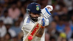 Virat Kohli: ಗಬ್ಬಾ ಟೆಸ್ಟ್‌ಗೆ ವಿರಾಟ್‌ ಭರ್ಜರಿ ಸಿದ್ಧತೆ: ಬಿಗ್‌ ಇನಿಂಗ್ಸ್‌ ಕಟ್ಟಲು ಕೊಹ್ಲಿ ಡಿಫ್ರೆಂಟ್‌ ರಣ ತಂತ್ರ