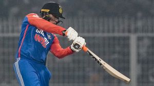 IND vs ENG T20: ಗುರು ಯುವರಾಜ್ ಸಿಂಗ್ ದಾಖಲೆ ಮುರಿದ ಅಭಿಷೇಕ್ ಶರ್ಮಾ