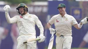 SL vs AUS Test: ನಾಯಕನಾಗುತ್ತಿದ್ದಂತೆ ಬ್ಯಾಟಿಂಗ್‌ನಲ್ಲಿ ಹೊಳಪು: ಸ್ಮಿತ್‌, ಉಸ್ಮಾನ್‌ ಬರೆದ ದಾಖಲೆಗಳ ಪಟ್ಟಿ ಇಲ್ಲಿದೆ