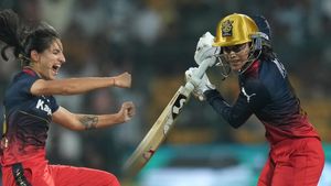 WPL 2025: ಸ್ಮೃತಿ ಅಬ್ಬರ, ಆರ್‌ಸಿಬಿಗೆ ಭರ್ಜರಿ ಜಯ: ಅಂಕ ಪಟ್ಟಿಯಲ್ಲಿ ಅಗ್ರಸ್ಥಾನ