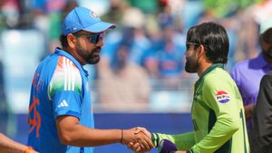 IND vs PAK: ಟಾಸ್‌ ಸೋತು ವಿಶ್ವ ದಾಖಲೆ ಬರೆದ ರೋಹಿತ್‌ ಶರ್ಮಾ ಪಡೆ