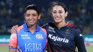 RCB vs MI WPL 2025: ಟಾಸ್ ಗೆದ್ ಮುಂಬೈ ಬೌಲಿಂಗ್ ಆಯ್ಕೆ