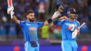 Virat Kohli: ಪಾಕಿಸ್ತಾನದಲ್ಲಿ ವಿರಾಟ್ ಕೊಹ್ಲಿ ಶತಕದ ಸಂಭ್ರಮಾಚರಣೆ