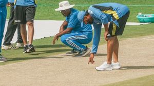 IND vs NZ: ಚಾಂಪಿಯನ್ಸ್‌ ಟ್ರೋಫಿ ಫೈನಲ್‌ಗೆ ಹೇಗಿರಲಿದೆ ಪಿಚ್‌? ಯಾರಿಗೆ ಇಲ್ಲಿ ನೆರವು?