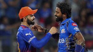 IPL Dream Team: ಮುಂಬೈ, ಆರ್‌ಸಿಬಿ ತಂಡಗಳಲ್ಲಿ ಯಾರನ್ನು ಹಾಕಿಕೊಳ್ಳುವುದು ಉತ್ತಮ?